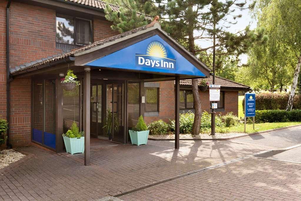 Days Inn Southampton Rownhams Chilworth  Exterior photo