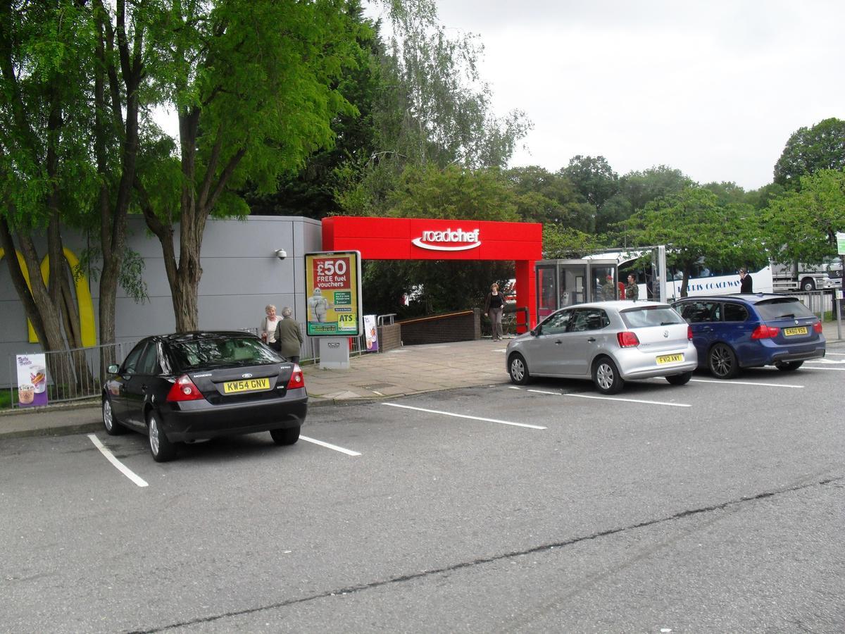 Days Inn Southampton Rownhams Chilworth  Exterior photo