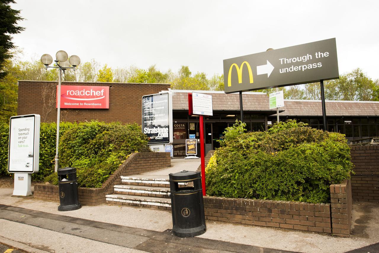 Days Inn Southampton Rownhams Chilworth  Exterior photo